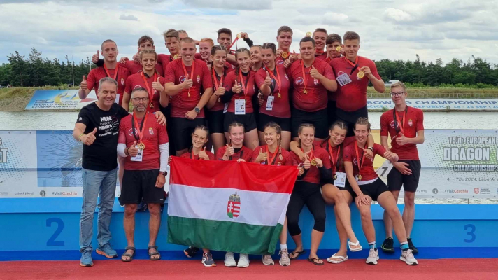 Az éremtáblázat harmadik helyén a magyar sárkányhajó válogatott